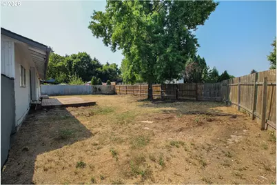 1873 NE 10th Ave, Hillsboro, OR 97124 - Photo 26