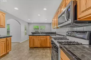 14223 NW 28th Pl, Vancouver, WA 98685 - Photo 16