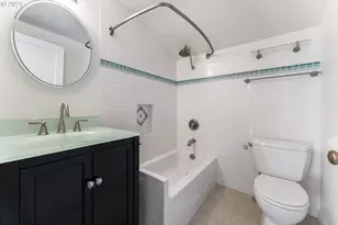 1604 Country Club Rd, Lake Oswego, OR 97034 - Photo 30