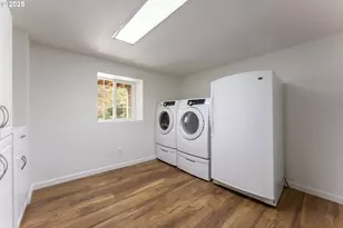 1604 Country Club Rd, Lake Oswego, OR 97034 - Photo 38