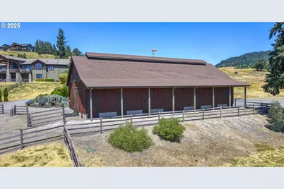 36995 Wallace Creek Rd, Springfield, OR 97478 - Photo 48