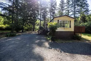 90159 Baker Rd, Elmira, OR 97437 - Photo 4