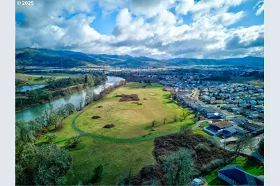 275 Littlebrook Ln, Roseburg, OR 97471 - Photo 48