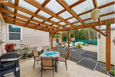 1060 Cedar Loop, Lakeside, OR 97449 - Photo 30