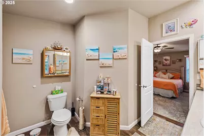 1060 Cedar Loop, Lakeside, OR 97449 - Photo 20