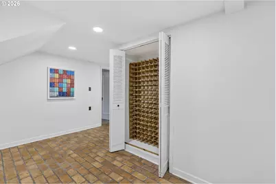 782 NW Powhatan Ter, Portland, OR 97210 - Photo 34