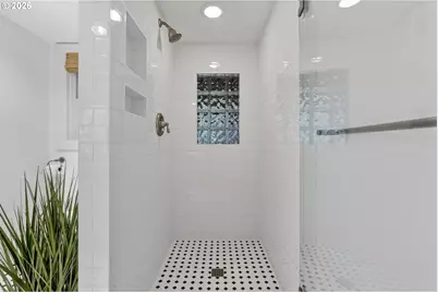 782 NW Powhatan Ter, Portland, OR 97210 - Photo 40