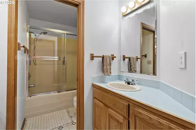 1059 Cal Young Rd, Eugene, OR 97401 - Photo 32