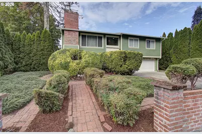 708 NE 152nd Ave, Vancouver, WA 98660 - Photo 2