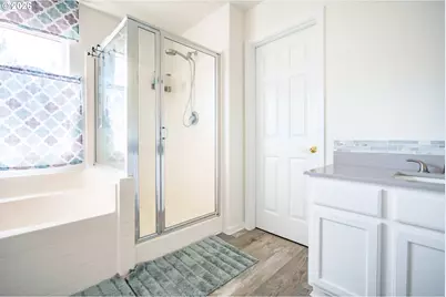 804 NW Brookhill St, Hillsboro, OR 97124 - Photo 18