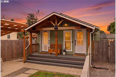 6231 NE Going St, Portland, OR 97218 - Photo 1