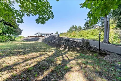 66634 Glasgow Ln, North Bend, OR 97459 - Photo 38