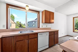 1246 NE 27th St, McMinnville, OR 97128 - Photo 18