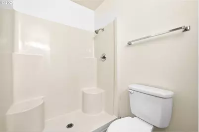 1246 NE 27th St #24, McMinnville, OR 97128 - Photo 28