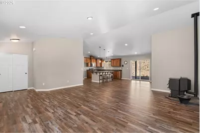 5655 Highway 138, Oakland, OR 97462 - Photo 8