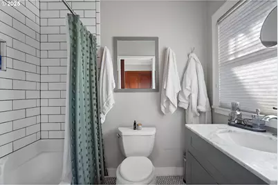 9670 SW Frewing St, Tigard, OR 97223 - Photo 20