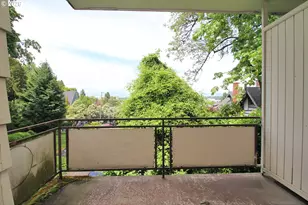 2575 NW Lovejoy St, Portland, OR 97210 - Photo 38