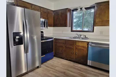 300 Maple St, Toledo, WA 98591 - Photo 12