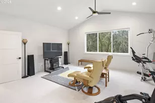 9261 SW Mackayla Pl, Portland, OR 97223 - Photo 32