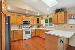 1005 NW Cazadero Ct, Estacada, OR 97023 - Photo 10