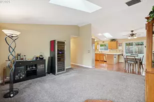 1005 NW Cazadero Ct, Estacada, OR 97023 - Photo 4