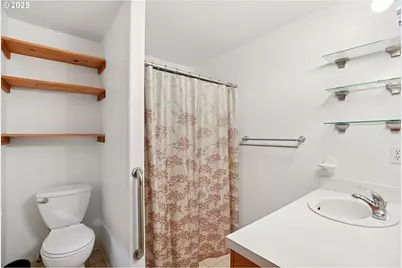 1005 NW Cazadero Ct, Estacada, OR 97023 - Photo 16