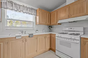 860 W Ellendale Ave, Dallas, OR 97338 - Photo 22