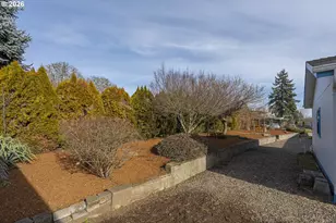 860 W Ellendale Ave, Dallas, OR 97338 - Photo 8