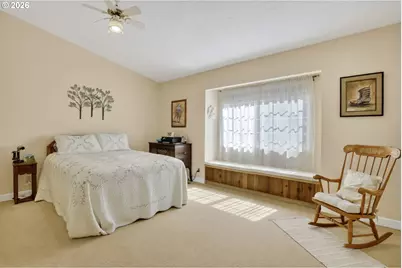 31511 SE Bluff Rd, Gresham, OR 97080 - Photo 28