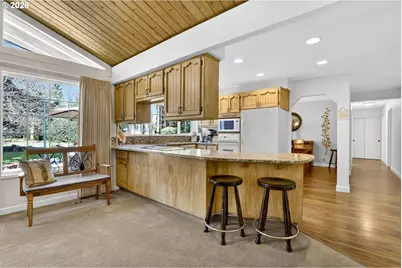 31511 SE Bluff Rd, Gresham, OR 97080 - Photo 10