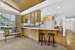 31511 SE Bluff Rd, Gresham, OR 97080 - Photo 10