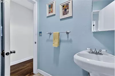 31511 SE Bluff Rd, Gresham, OR 97080 - Photo 36