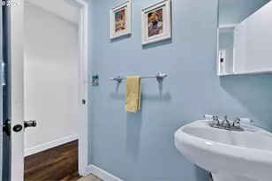 31511 SE Bluff Rd, Gresham, OR 97080 - Photo 36