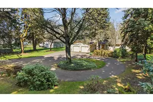 31511 SE Bluff Rd, Gresham, OR 97080 - Photo 2