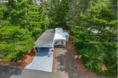 1600 Rhododendron Dr #129, Florence, OR 97439 - Photo 4