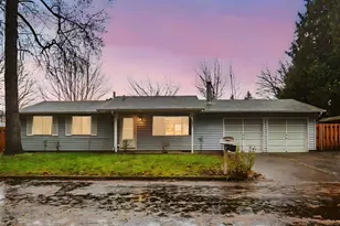 2807 SE 174th Ave, Portland, OR 97236 - Photo 2