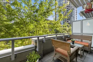 819 S Pennoyer St, Portland, OR 97239 - Photo 24