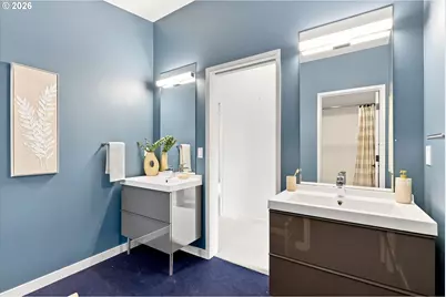 2540 SE Clay St, Portland, OR 97214 - Photo 32