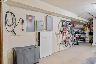 10850 SW Creightonwood Pl, Portland, OR 97219 - Photo 30