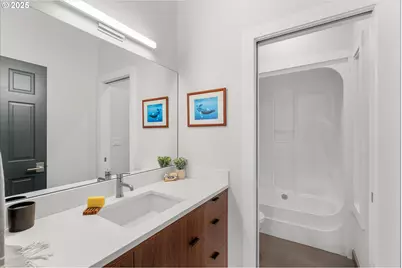 10850 SW Creightonwood Pl, Portland, OR 97219 - Photo 16