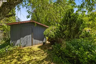 2920 SE 138th Ave, Portland, OR 97236 - Photo 32