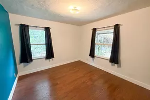 738 W Union St, Roseburg, OR 97471 - Photo 12