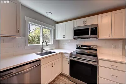 811 17th Ave, Seaside, OR 97138 - Photo 6