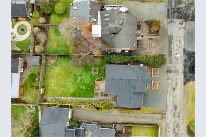 811 17th Ave, Seaside, OR 97138 - Photo 32