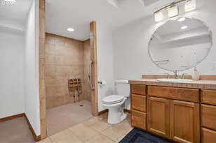 15565 SE Wildwoods Ct, Milwaukie, OR 97267 - Photo 18