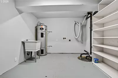 15565 SE Wildwoods Ct, Milwaukie, OR 97267 - Photo 20