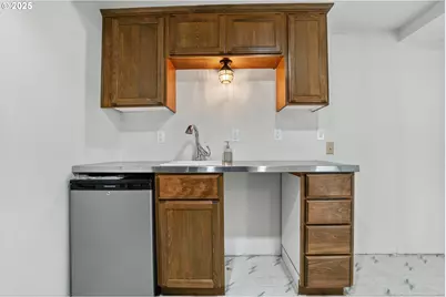 15565 SE Wildwoods Ct, Milwaukie, OR 97267 - Photo 16