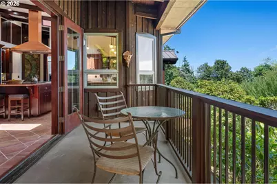 265 NW Royal Blvd, Portland, OR 97210 - Photo 16