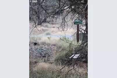5834 NW Combs St, Prineville, OR 97754 - Photo 6