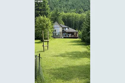 18525 NE Buncombe Hollow Rd, Woodland, WA 98674 - Photo 2